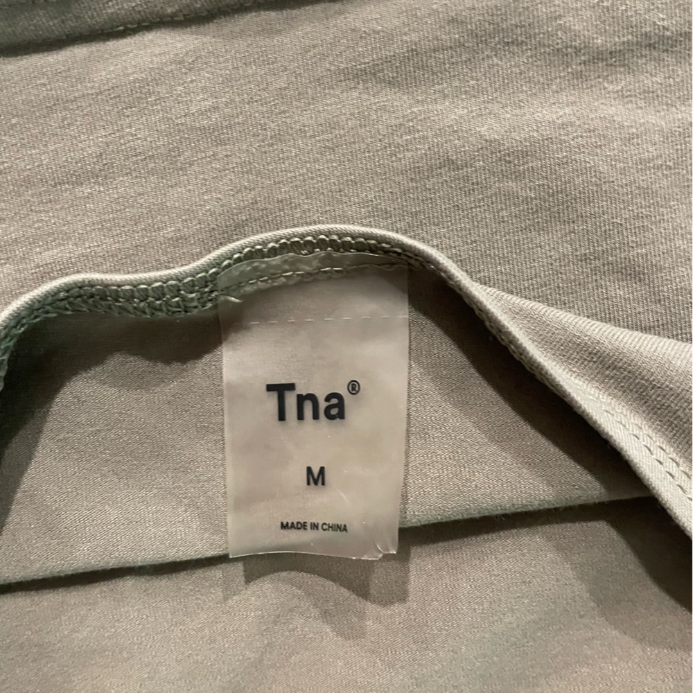 Tank top - Picture 3 of 3